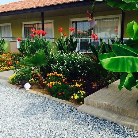 Esmeralda Apart Butik Otel Kizilot Luaran gambar